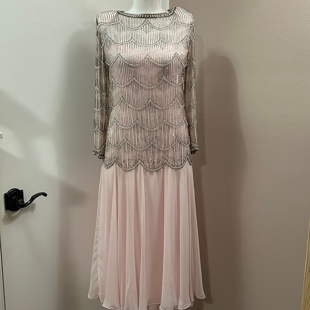 Victoria Royal Ltd Pink Beaded, Sequin Midi Cocktail Dress size 10- vintage